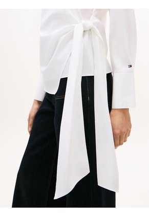 Blusa Blanca Cruzada De Corte Slim Con Lazo Anudable Tommy Hilfiger