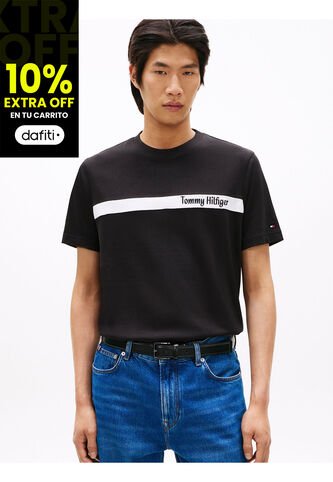 Camiseta Negra Con Diseño De Rayas Gráfica En El Pecho Tommy Hilfiger Tommy Hilfiger