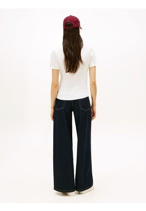 Camiseta Blanca Varsity De Corte Slim Tommy Hilfiger