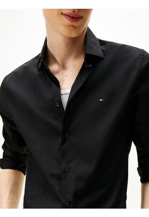 Camisa Negra Flex Poplin De Corte Slim Tommy Hilfiger