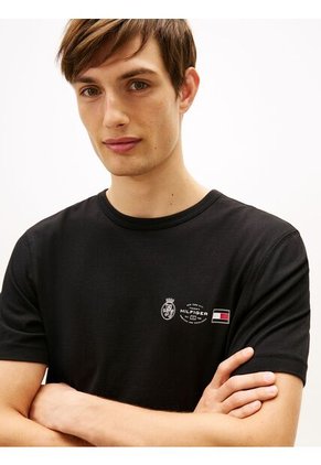 Camiseta Negra Con Logo En Forma De Escudo Tommy Hilfiger