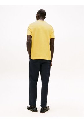 Camiseta Amarilla Con Monograma TH A Contraste Tommy Hilfiger