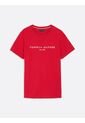 Camiseta Roja Con Logo Bordado Tommy Hilfiger de Tommy Hilfiger