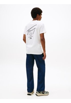 Camiseta Blanca Signature De Punto Con Logo Trasero Tommy Jeans