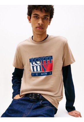 Camiseta Beige Slim Con Logo Gráfico Tommy Jeans