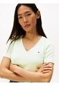Camiseta Verde Slim Con Cuello En V Tommy Hilfiger de Tommy Hilfiger