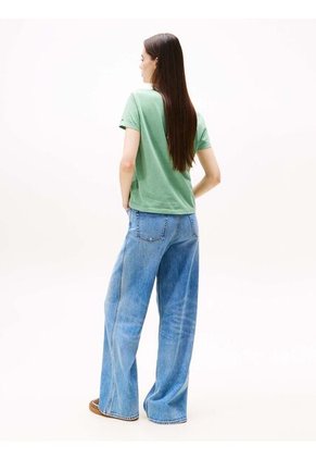 Camiseta Verde Claro De Cuello Redondo Con Escudo Tommy Jeans