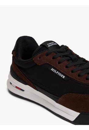 Tenis Negro Retro Dentadas En Mezcla De Ante Tommy Hilfiger