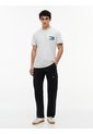 Camiseta Gris De Corte Regular Con Logo Script Bordado Tommy Jeans de Tommy Hilfiger