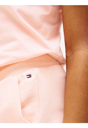 Conjunto Beige De Camiseta Y Pantalonetas Tommy Hilfiger