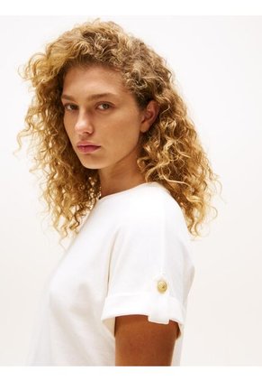 Camiseta Blanca Con Cuello Redondo Y Botones Dorados Tommy Hilfiger