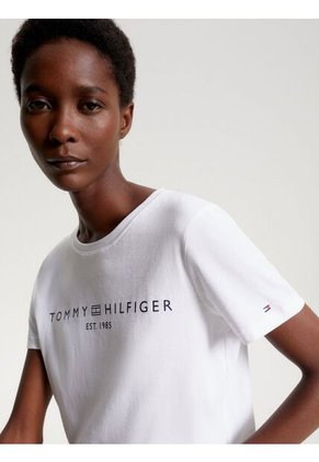 Camiseta Blanca Con Cuello Redondo Y Logo Distintivo Tommy Hilfiger