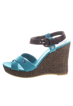 Sandalia Tacón Corrido Tommy Hilfiger Azul Turquesa