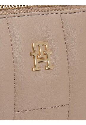 Bolso Beige Cruzado Acolchado Con Monograma TH Tommy Hilfiger