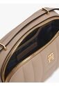 Bolso Beige Cruzado Acolchado Con Monograma TH Tommy Hilfiger de Tommy Hilfiger