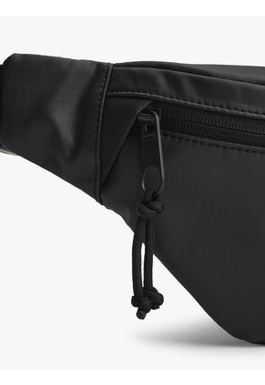 Canguro Negro Tech De Tejido Ripstop Tommy Hilfiger