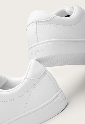 Tenis Lifestyle Blanco-Dorado Tommy Hilfiger