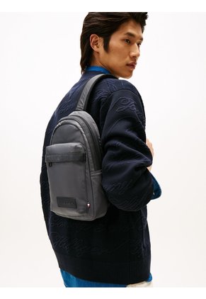 Morral Gris Tipo Slingpack Con Logo Tommy Hilfiger