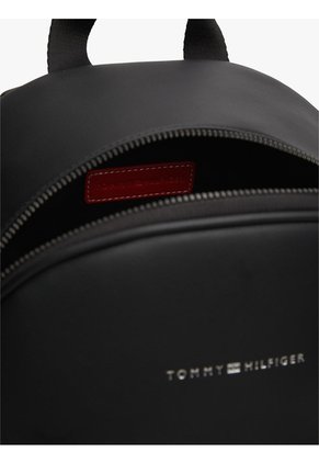 Morral Negro Con Cinta Distintiva Y Logo Tommy Hilfiger