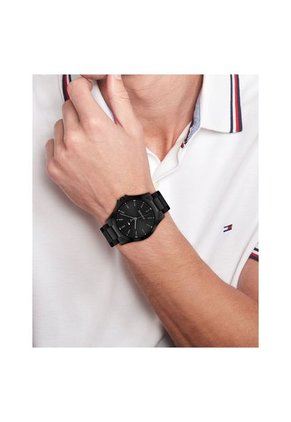 Reloj Tommy Hilfiger Modelo 1710680 Negro Hombre