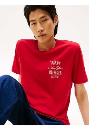 Camiseta Roja Con Logo Gráfico Tommy Hilfiger