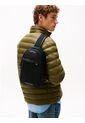 Bolso Negro Cruzado Con Parche Del Logo Tommy Hilfiger de Tommy Hilfiger