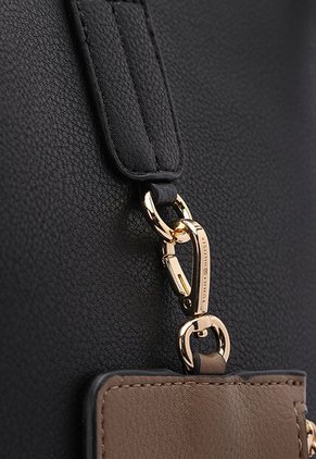 Bolso TOMMY HILFIGER Icon Negro