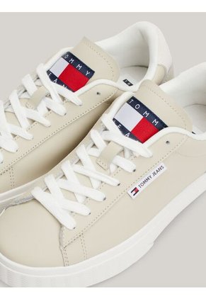 Tenis Multicolor Essential De Cuero Con Logo Tommy Hilfiger