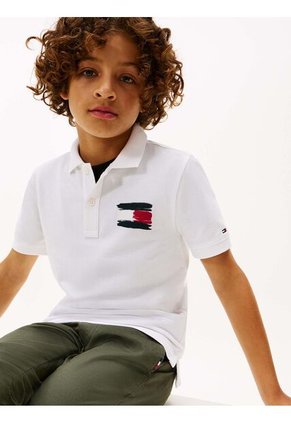 Polo Blanco Con Bandera Bordada En El Pecho Tommy Hilfiger