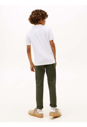 Polo Blanco Con Bandera Bordada En El Pecho Tommy Hilfiger