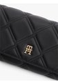 Billetera Negra Acolchada Con Monograma TH Y Correa Tommy Hilfiger de Tommy Hilfiger