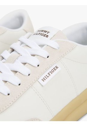 Tenis Beige Con Suela Cupsole A Contraste Tommy Hilfiger