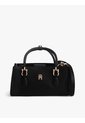 Bolso Negro Mini Satchel Con Insingia TH Tommy Hilfiger de Tommy Hilfiger