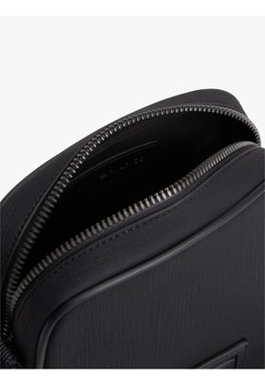 Bolso Negro Cruzado Foundation Con Logo Engomado Tommy Hilfiger