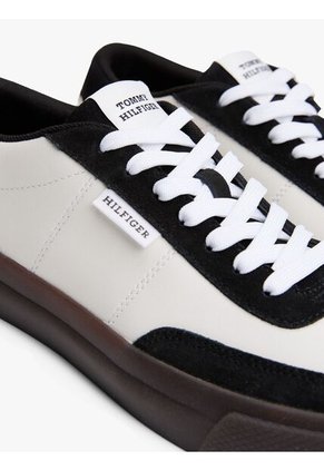 Tenis Blanco Con Suela Cupsole A Contraste Tommy Hilfiger