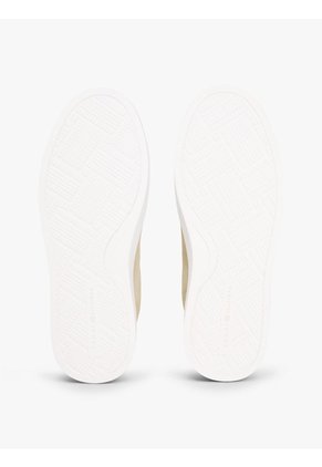 Tenis Beige De Ante Con Logo Metalizado Tommy Hilfiger