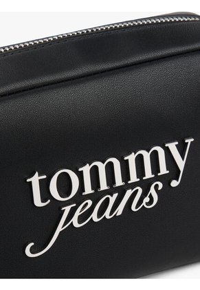 Bolso Negro Camera Bag Bold Script Tommy Hilfiger