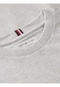 Camiseta Gris De Punto Con Logo Bordado Tommy Hilfiger de Tommy Hilfiger