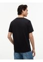 Camiseta Negra De Corte Regular Con Logo Box Flag Tommy Hilfiger de Tommy Hilfiger