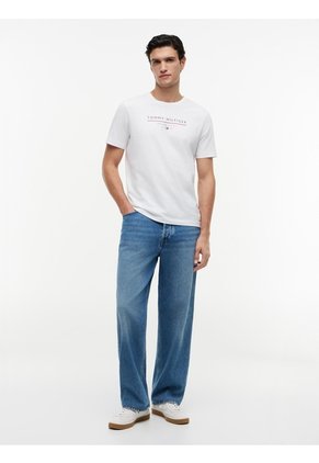 Camiseta Blanca De Cuello Redondo Con Corte Regular Tommy Hilfiger