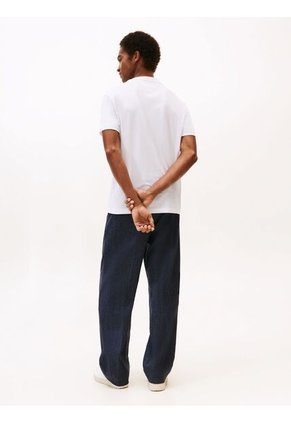 Camiseta Blanca De Cuello Redondo Con Logo Tommy Hilfiger