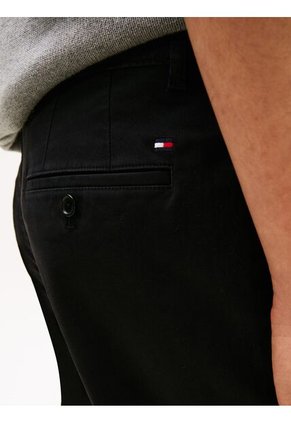 Pantalón Negro Chino Denton Recto De Sarga Tommy Hilfiger