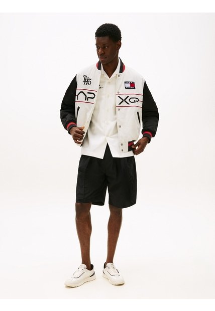 Bermudas Negro Con Logo Colección APXGP Tommy Hilfiger