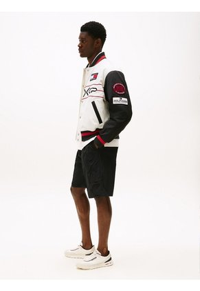 Bermudas Negro Con Logo Colección APXGP Tommy Hilfiger