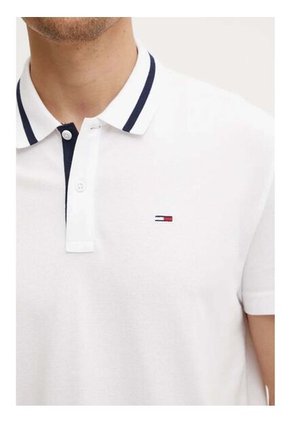 Polo Verde Con Inscripción De Tommy Jeans En El Cuello Tommy Jeans