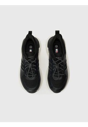 Tenis Negro Con Diseño De Corte Bajo Tommy Hilfiger