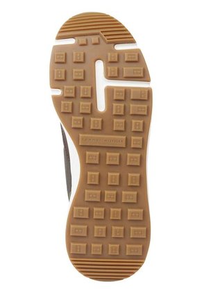 Tenis Verde Deportivas De Ante Con Cordones Tommy Hilfiger