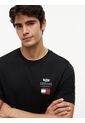 Camiseta Negra TH X Cadillac Formula 1® Team Con Logo Tommy Hilfiger de Tommy Hilfiger