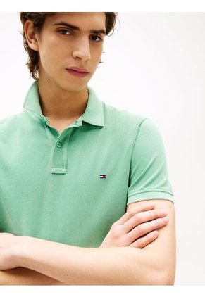 Polo Verde Teñido En Prenda Con Logo Bordado Tommy Hilfiger