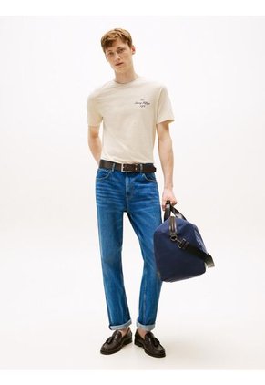 Camiseta Gris Con Logo NYC Y Logo Delineado Tommy Hilfiger